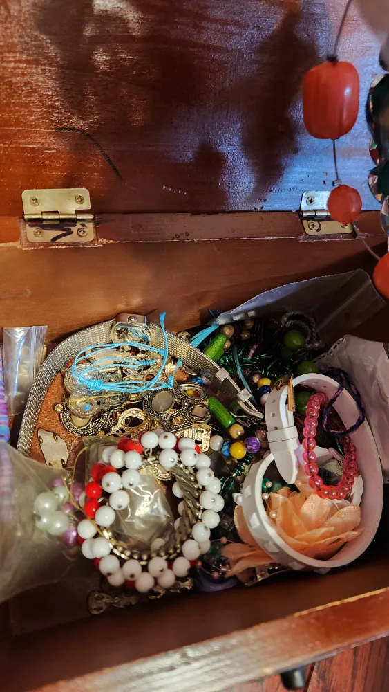 Wooden Jewellery Box with Assorted Jewellery image indicator(2)