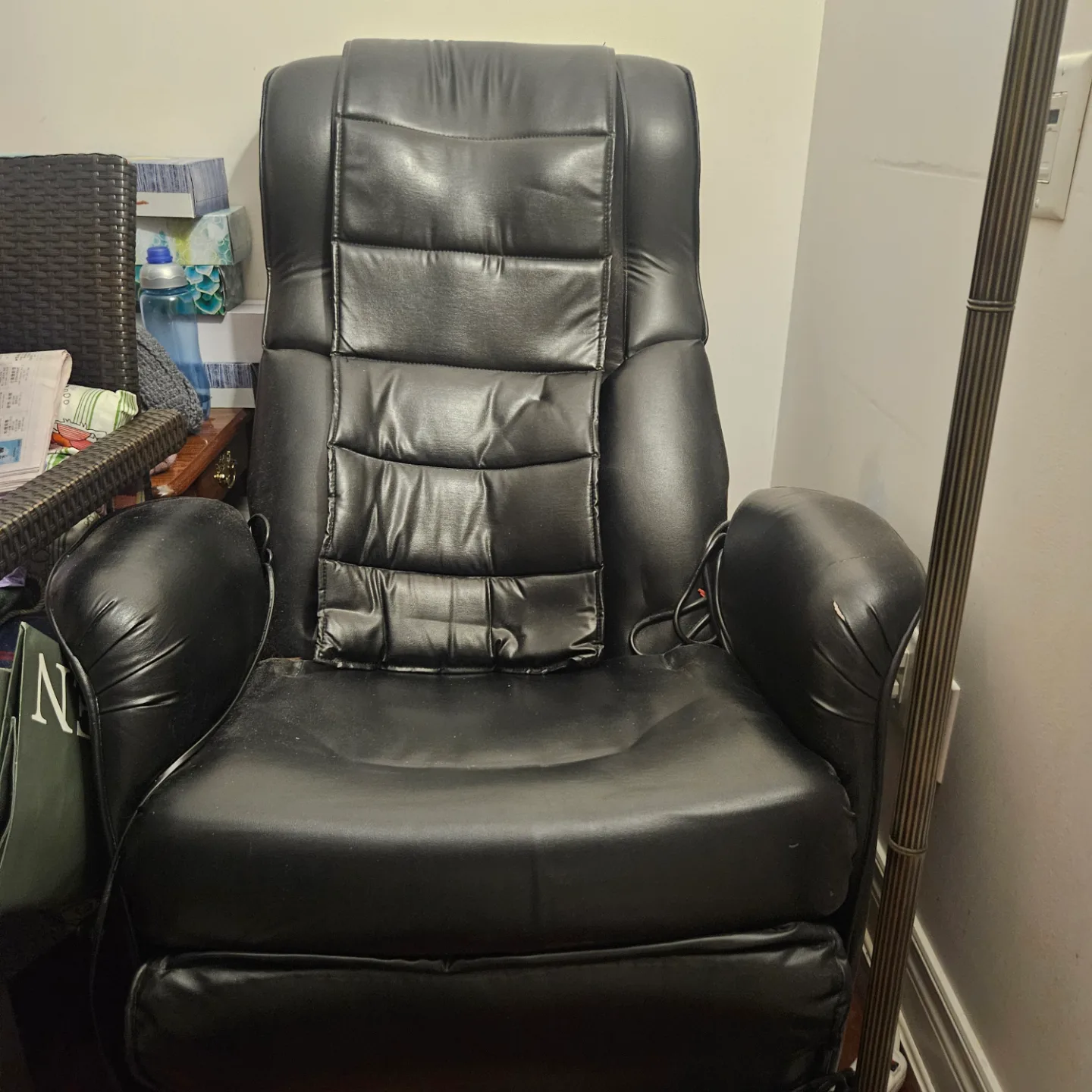 Black Recliner Massage Chair thumbnail