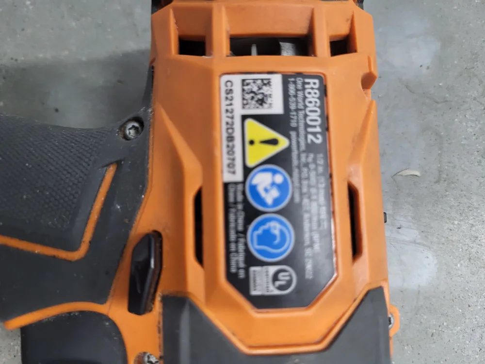 ❤️Rigid drill and saw 1 battery and 2 chargers image indicator(3)