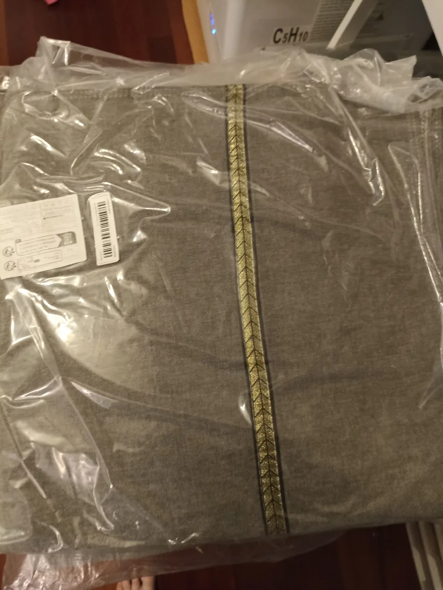 New 5-Seater Sofa Cover image indicator(5)