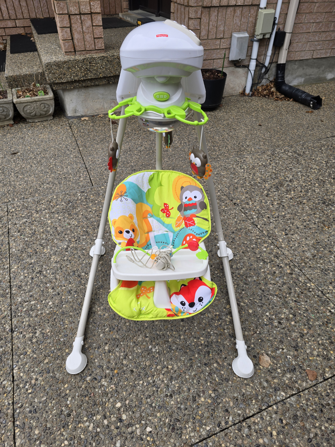 Fisher Price Baby Swing - Gently Used - photo 3