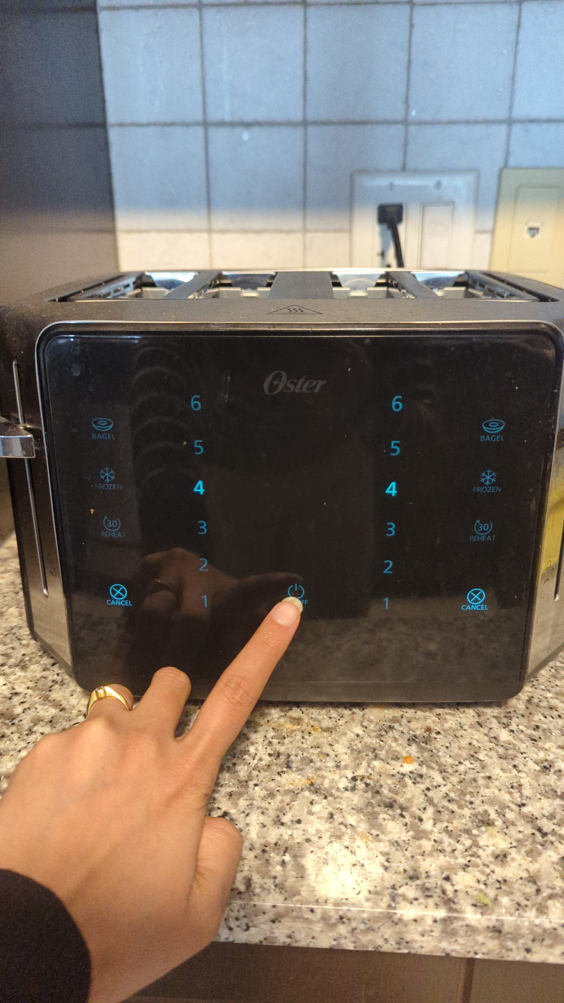 💚Oster 4-Slice Toaster with Digital Controls - photo 2