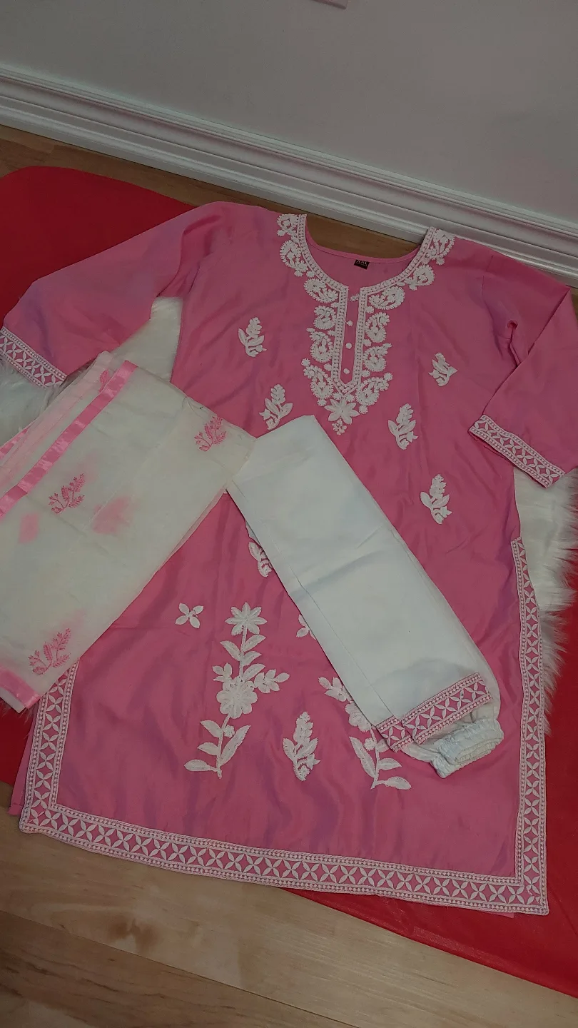BRAND NEW WOMEN'S 3pc or 2pc salwar/dress sets💚 thumbnail