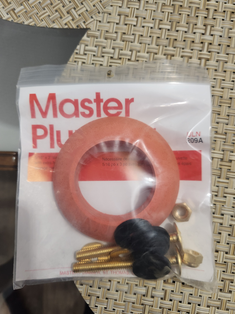 Master Plumber Toilet Tank to Bowl Kit