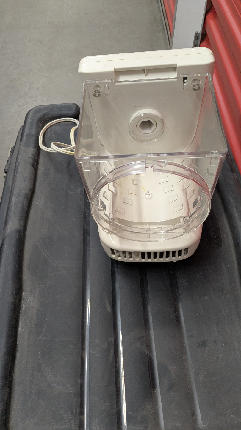 Vintage Cuisinart Automatic Pasta Maker - photo 2