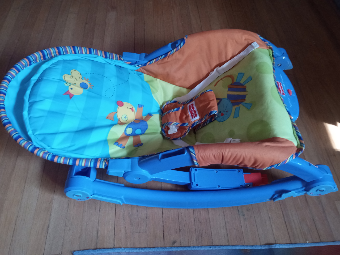 Fisher-Price Newborn-to-Toddler Rocker 💚 - photo 2