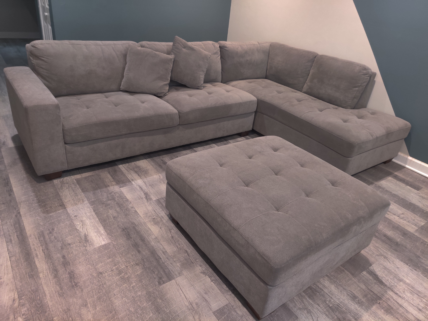 Gray Sectional Sofa with Ottoman - photo 2