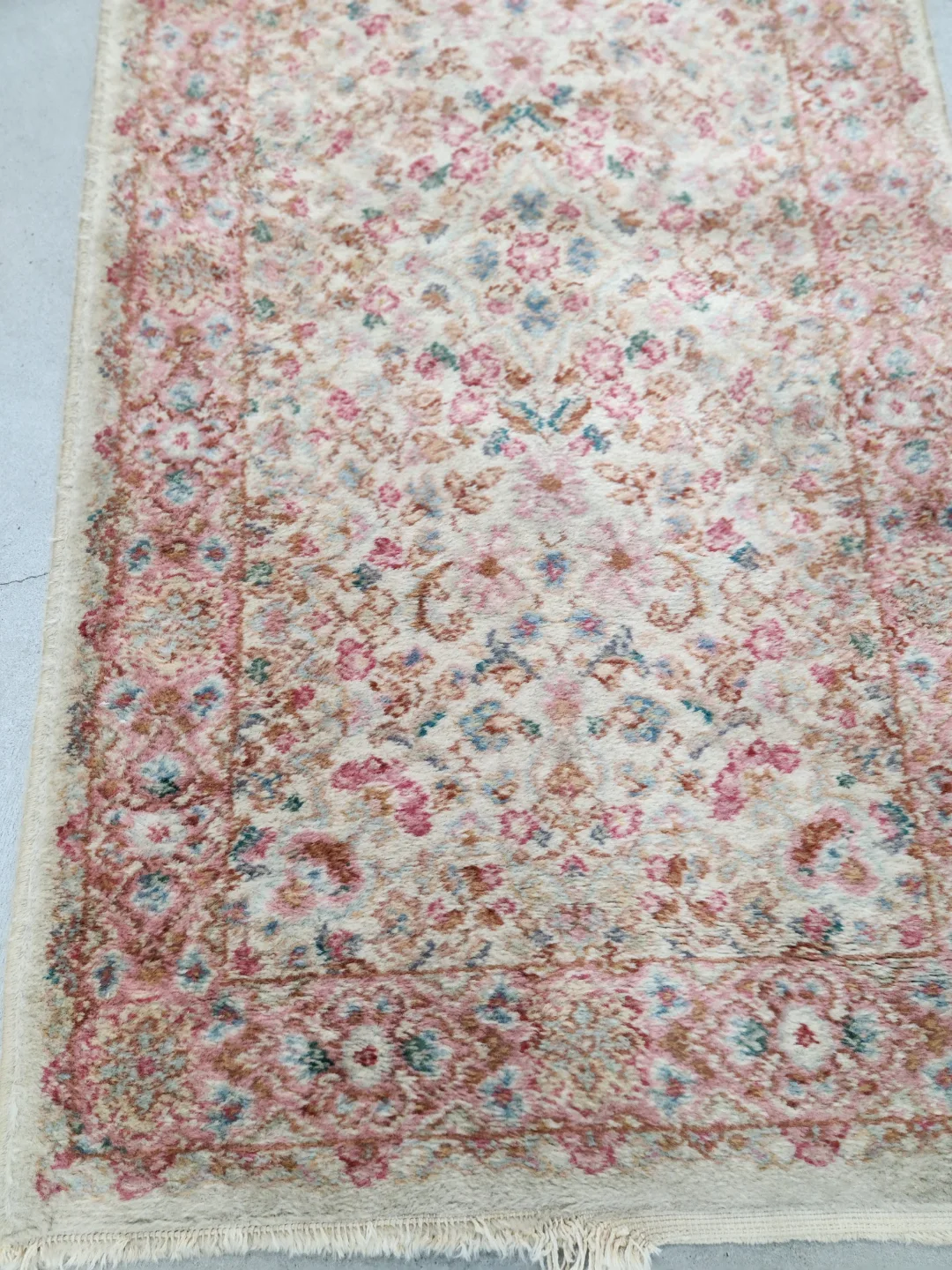 Vintage Sarouk Runner Rug, Floral Pattern, Cream and Pink image indicator(2)