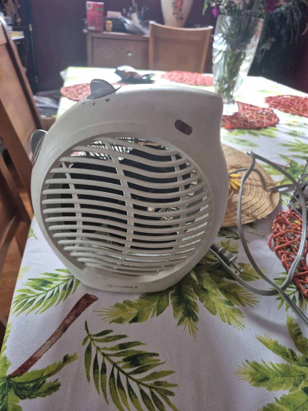 small space heater thumbnail