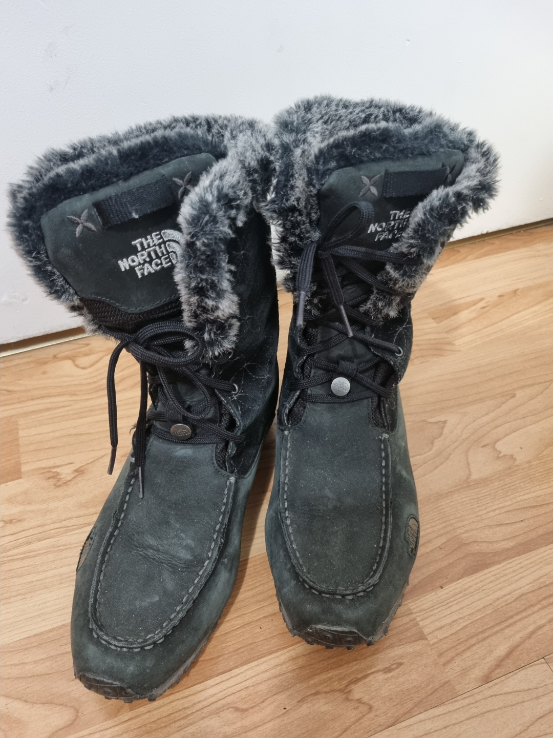 The North Face Women's Size 9 Waterproof Winter Boots - photo 2