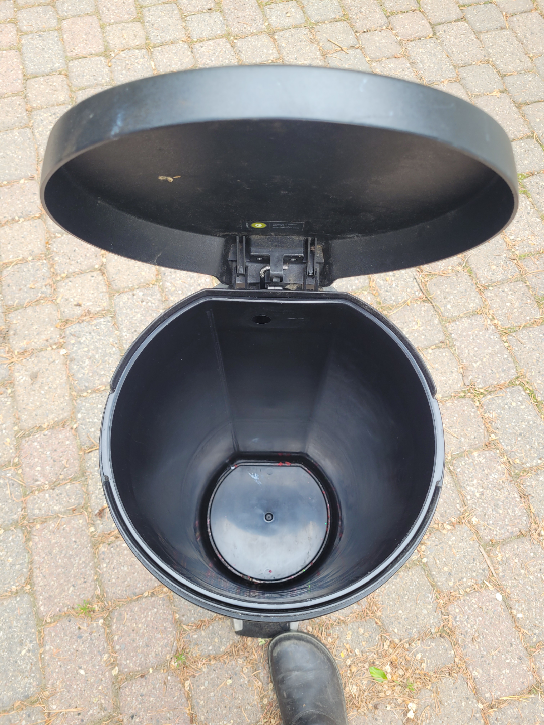 Stainless Steel Trash Can - photo 2