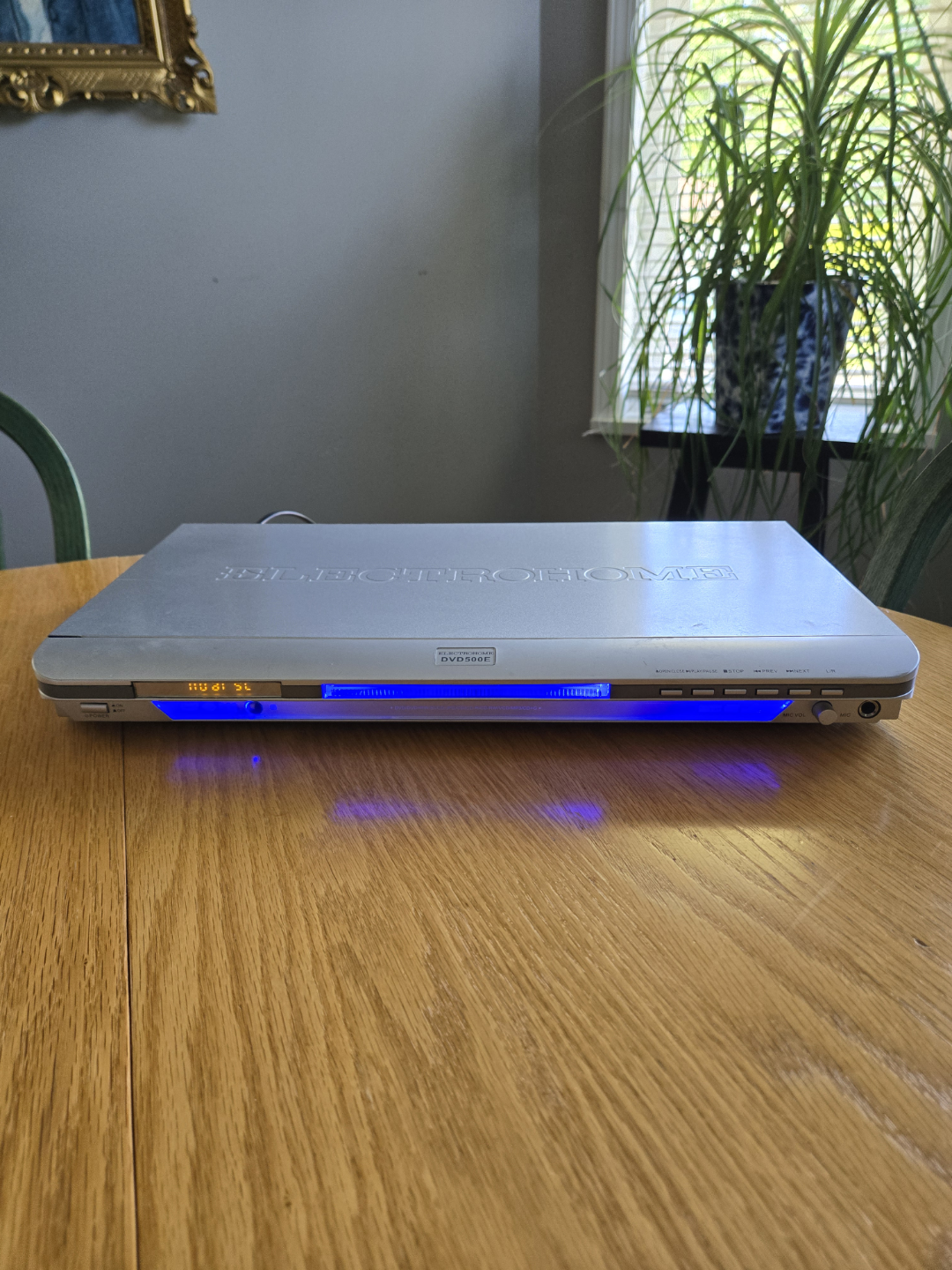 Electrohome DVD Player - DVD500E