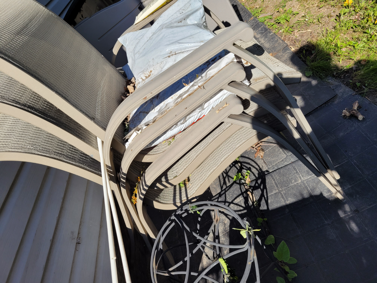 patio chairs - photo 2