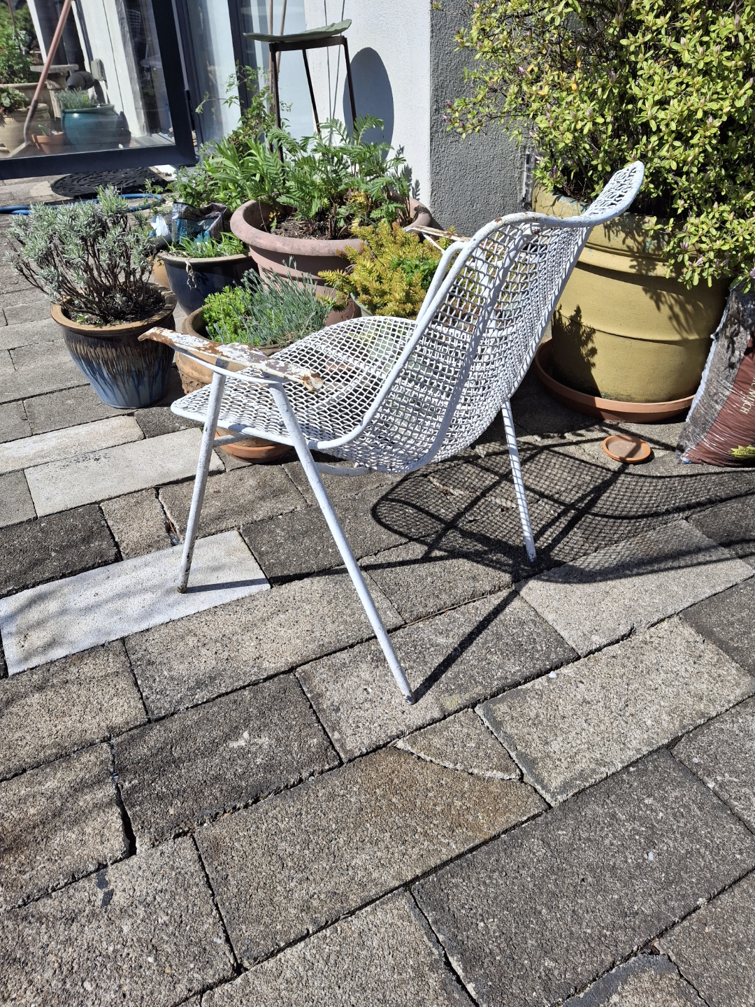 4 Vintage SCULPTURA MCM Armchairs by WOODARD Metal OUTDOORS - photo 2