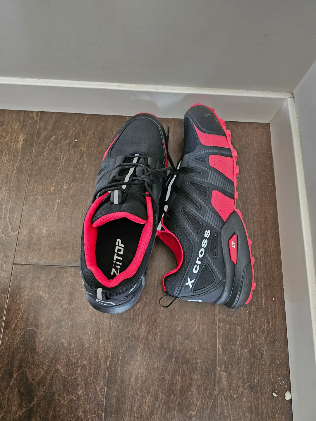 Trail Running Shoes Men Waterproof Hiking Shoes Non-Slip.. image indicator(2)