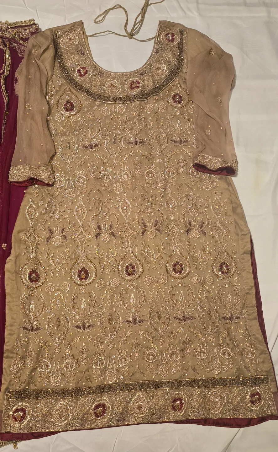 Gorgeous Beige and Maroon Pakistani Shalwar Kameez thumbnail