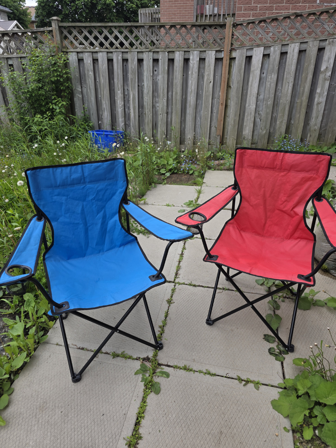 Pair of Portable Folding Camping Chairs - Blue & Red