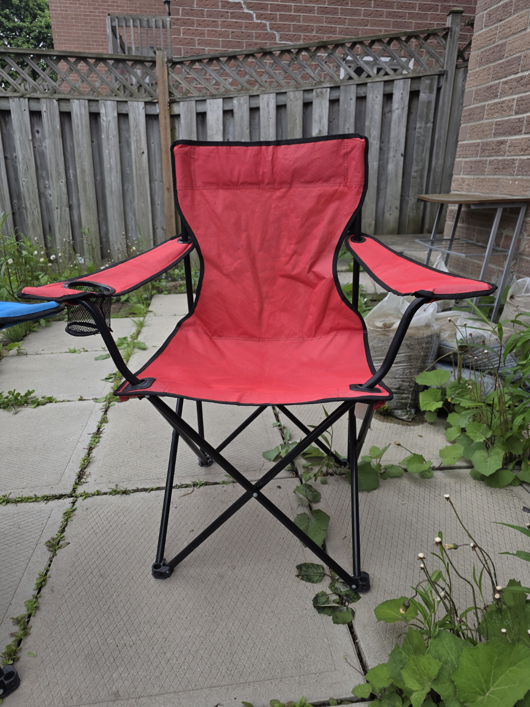 Pair of Portable Folding Camping Chairs - Blue & Red - photo 3