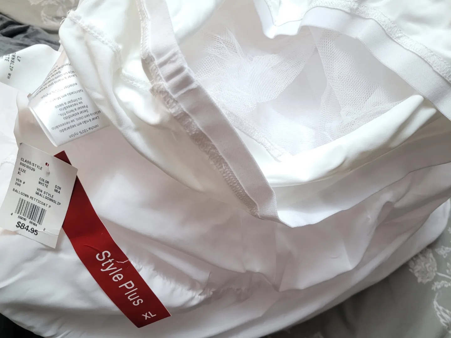 NWT David's Bridal Ballgown Petticoat - Size XL image indicator(6)