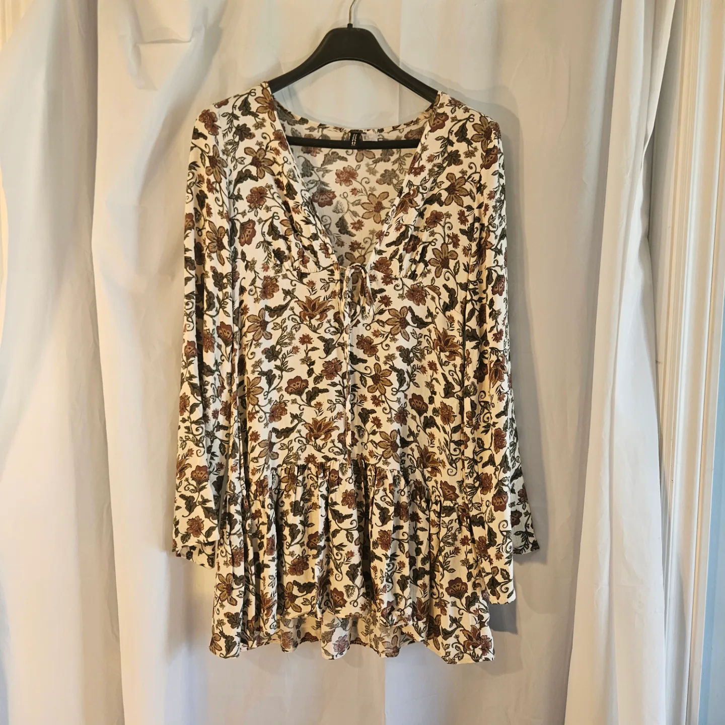 H&M Divided Floral Dress Size Small thumbnail