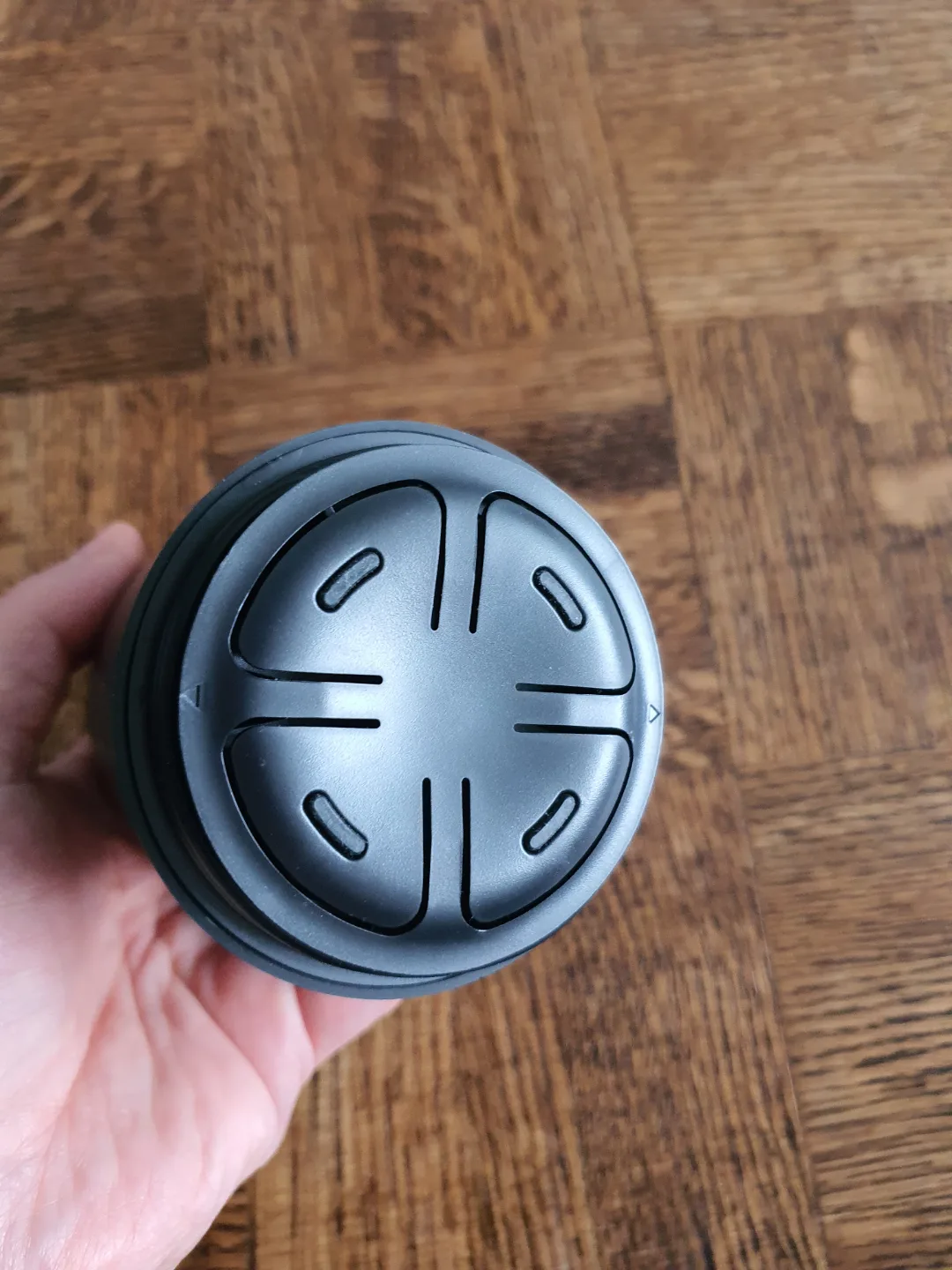 ASUS SonicMaster Mini Subwoofer image indicator(4)