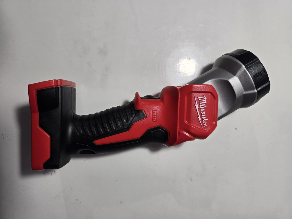 Milwaukee M18 4-Tool Combo Kit with 2 Batteries and Charger - photo 2