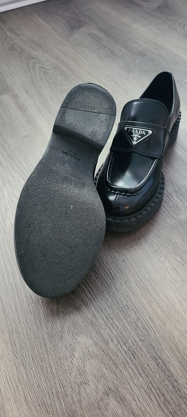 Prada Black Leather Loafers - photo 2