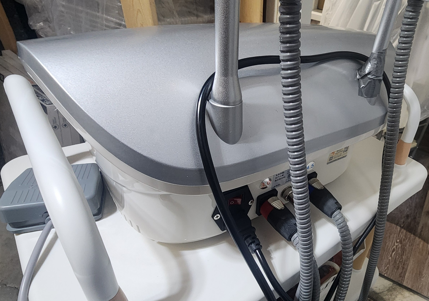 Used Hifu Radio Frequency Skin Tightening Machine - photo 3