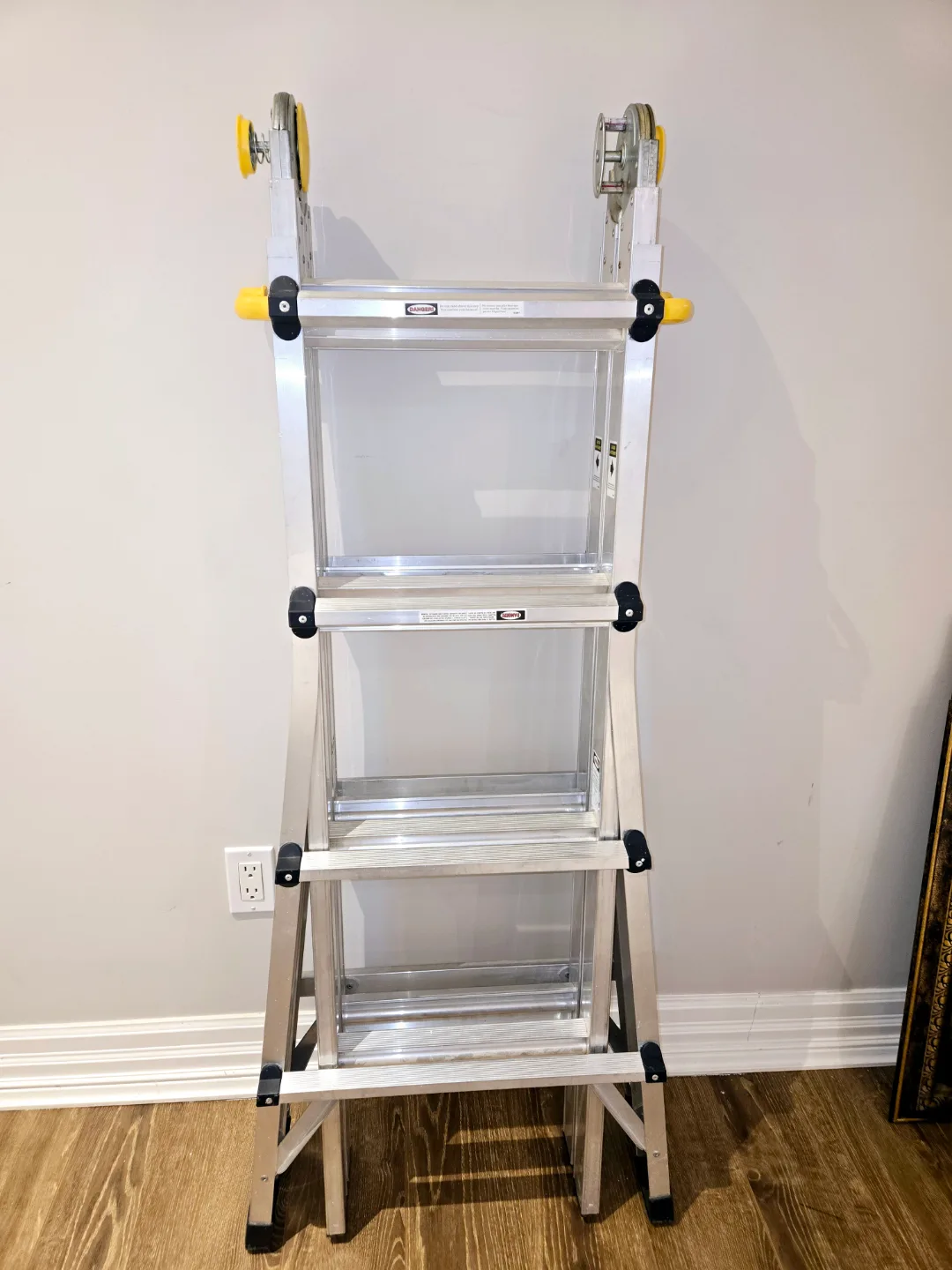 Mastercraft 17ft Multi-Task Aluminum Ladder image indicator(8)