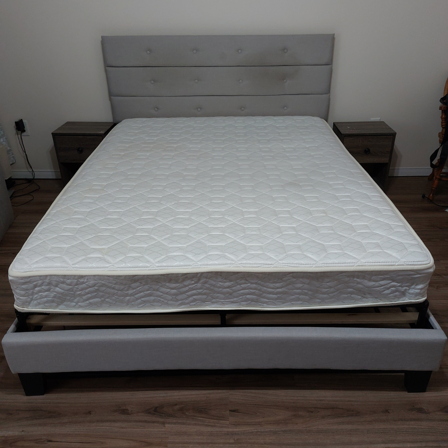 Queen Size Bed Frame with Headboard  Mattress and 2 Nightstands