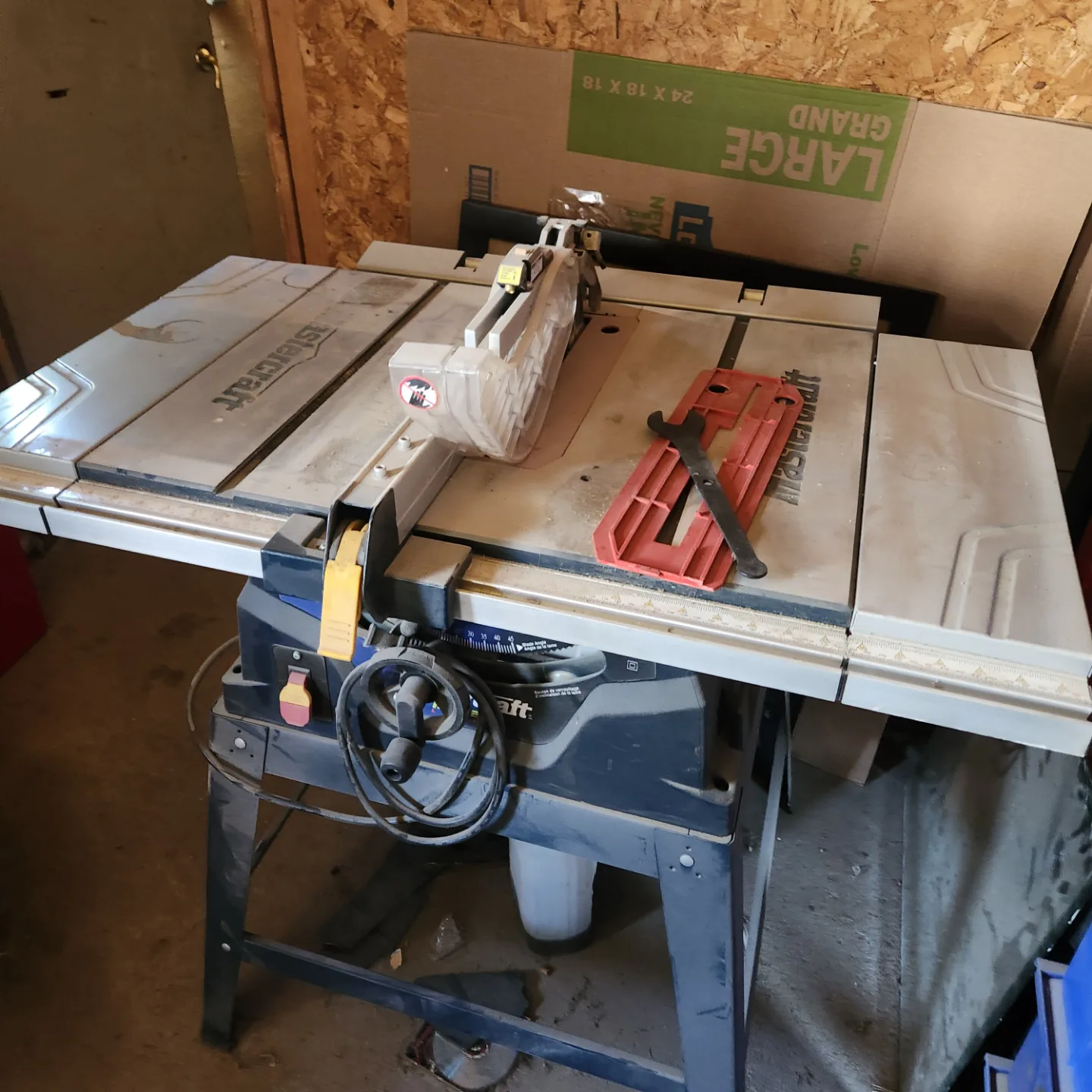 Mastercraft 10-inch Table Saw image indicator(2)