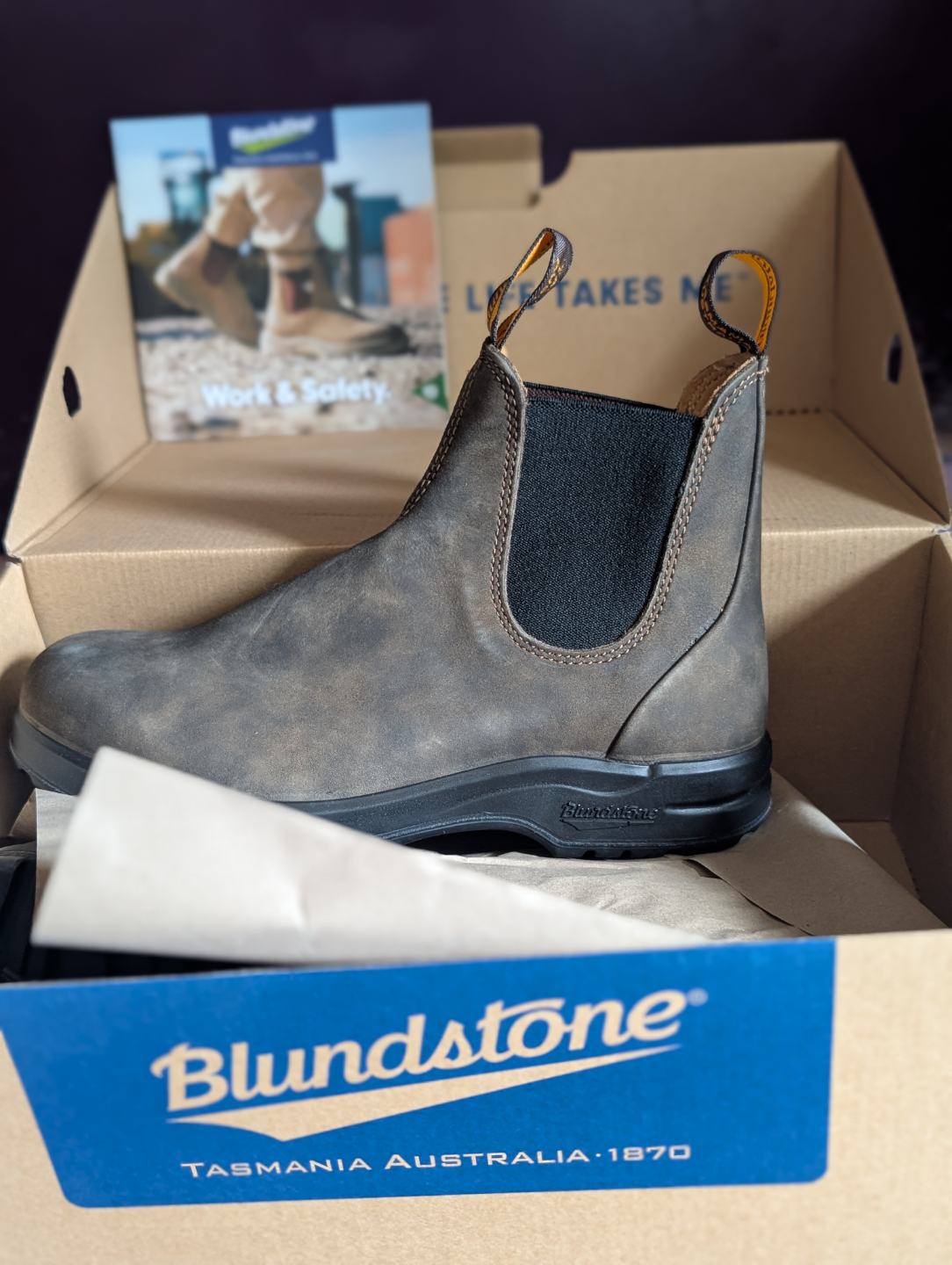 women's all terrain blundstones NWT 8.5