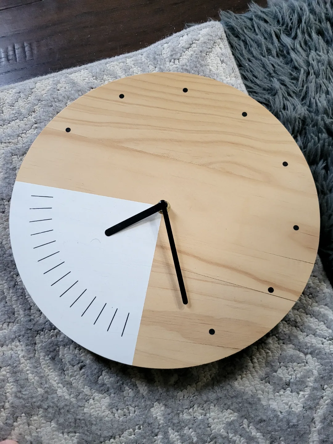 Modern Farmhouse Wall Clock🏒 thumbnail