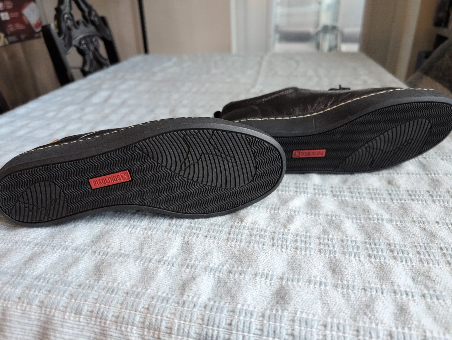 Pikolinos Women's Black Leather Sneakers image indicator(5)