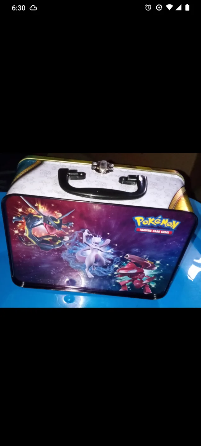 Pokemon TCG Metal Tin + Booster Packs image indicator(2)