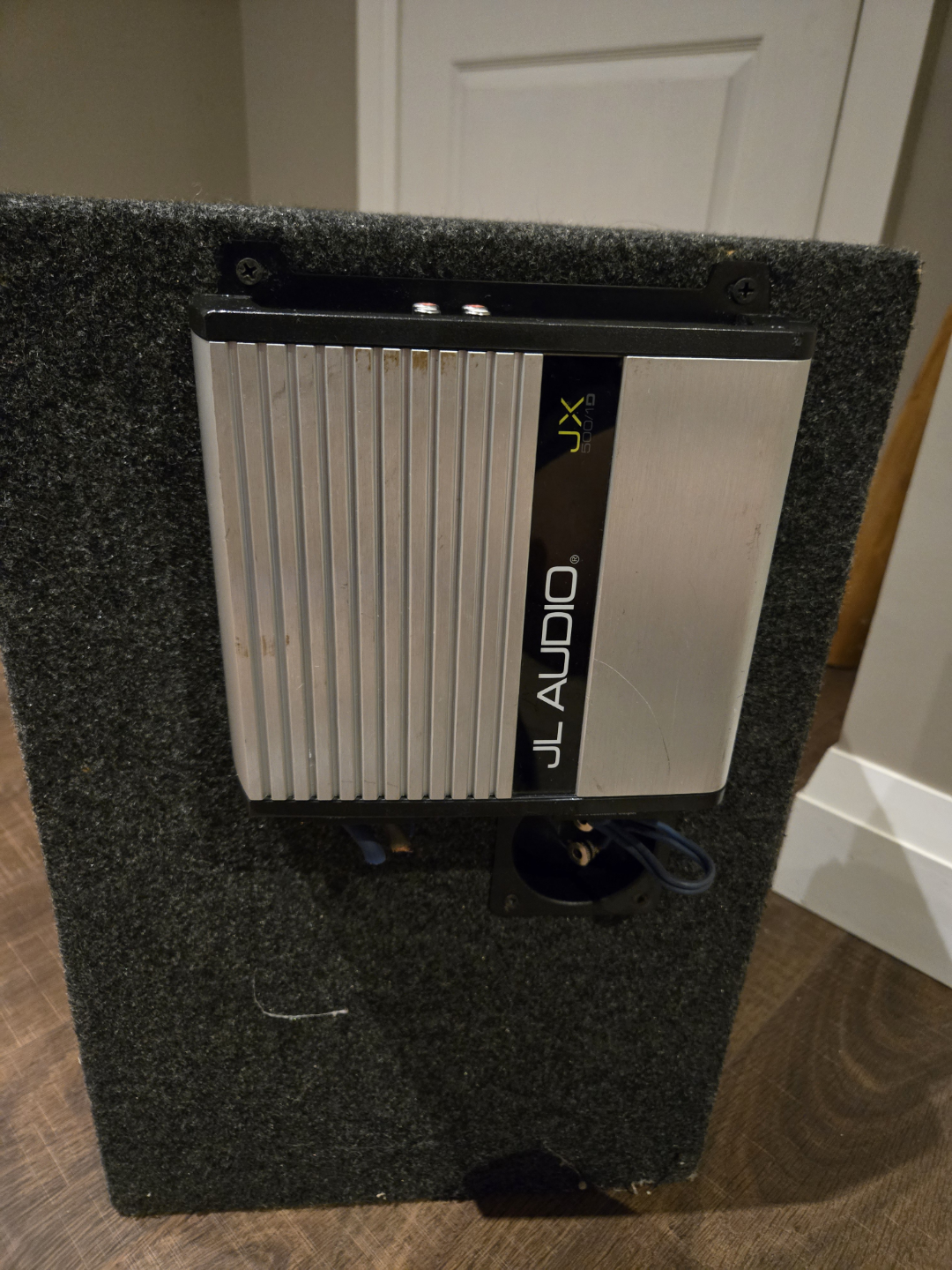 JL Audio JX500/1D Subwoofer and Amplifier Package - photo 2