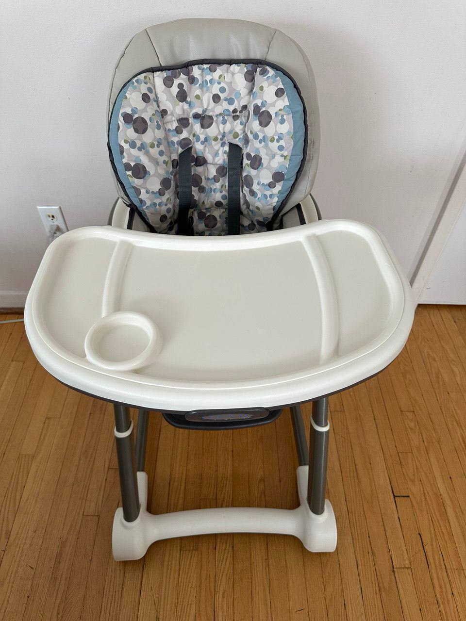baby high chair - photo 2