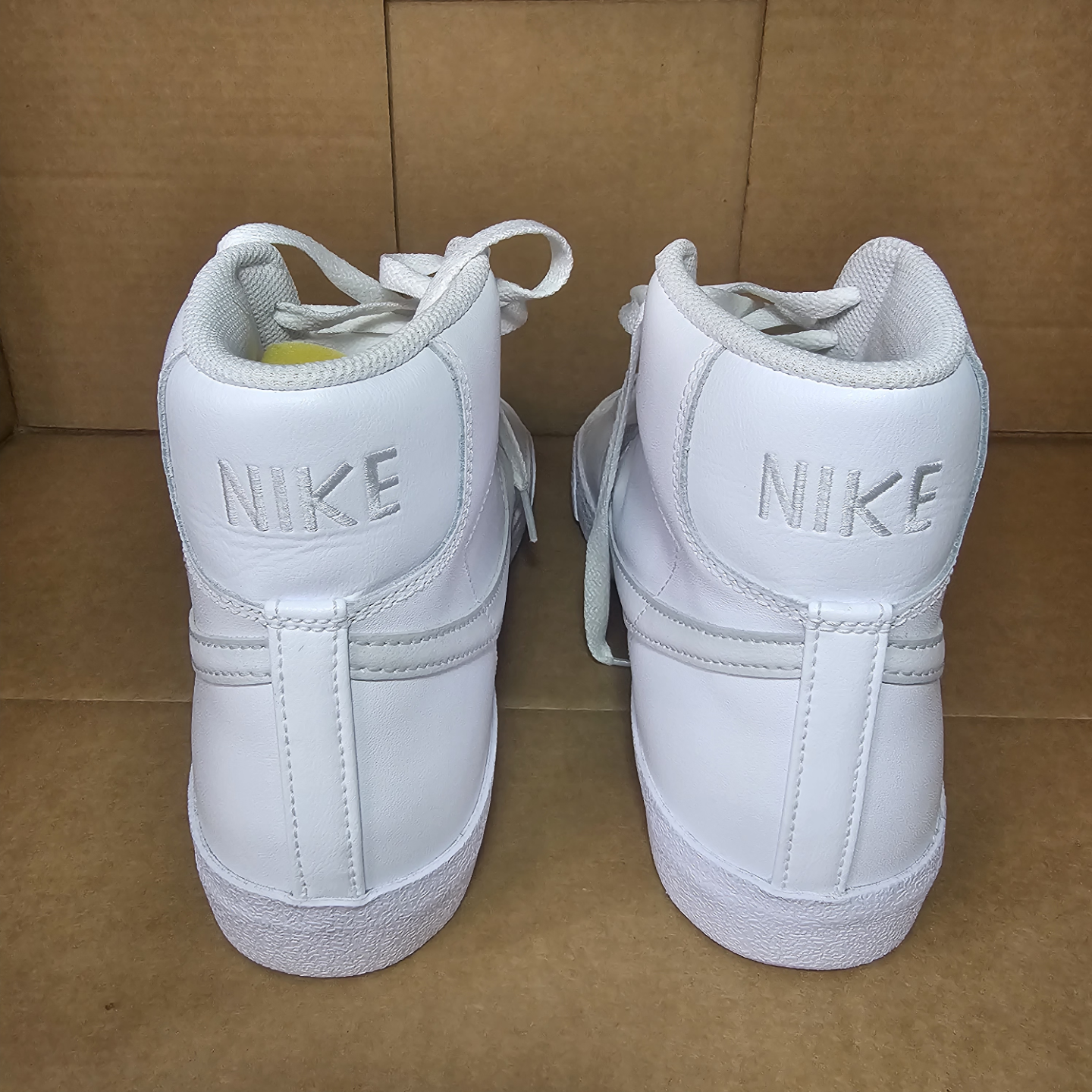 Nike Blazer Mid '77 White Leather High Top Sneakers - photo 5