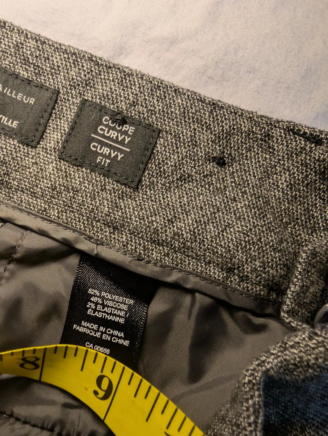 RW&Co. Grey Ankle Pants Size 6 image indicator(8)