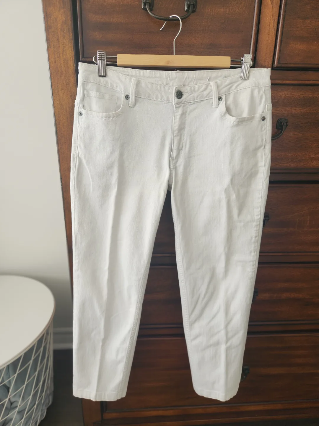 Kenneth Cole Reaction White Jeans