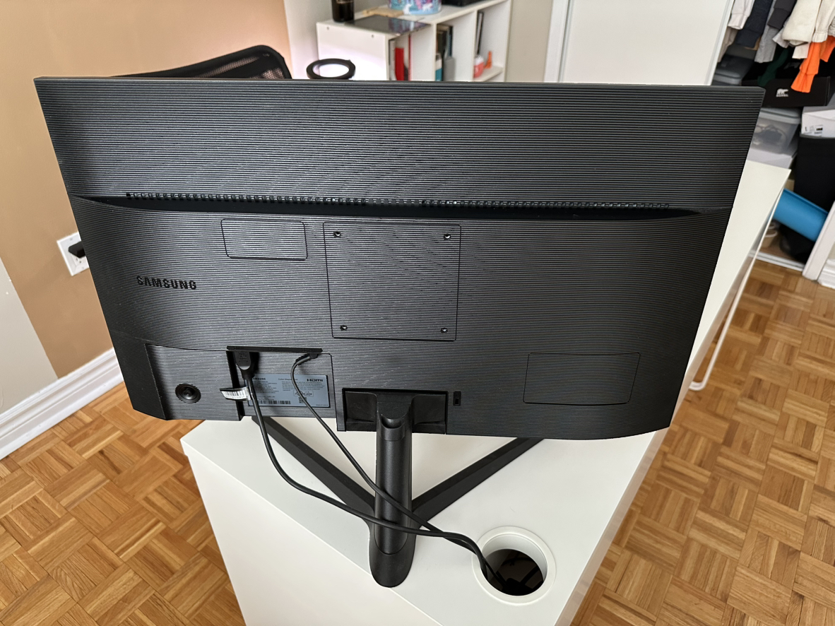 New 27” Samsung monitor - photo 2
