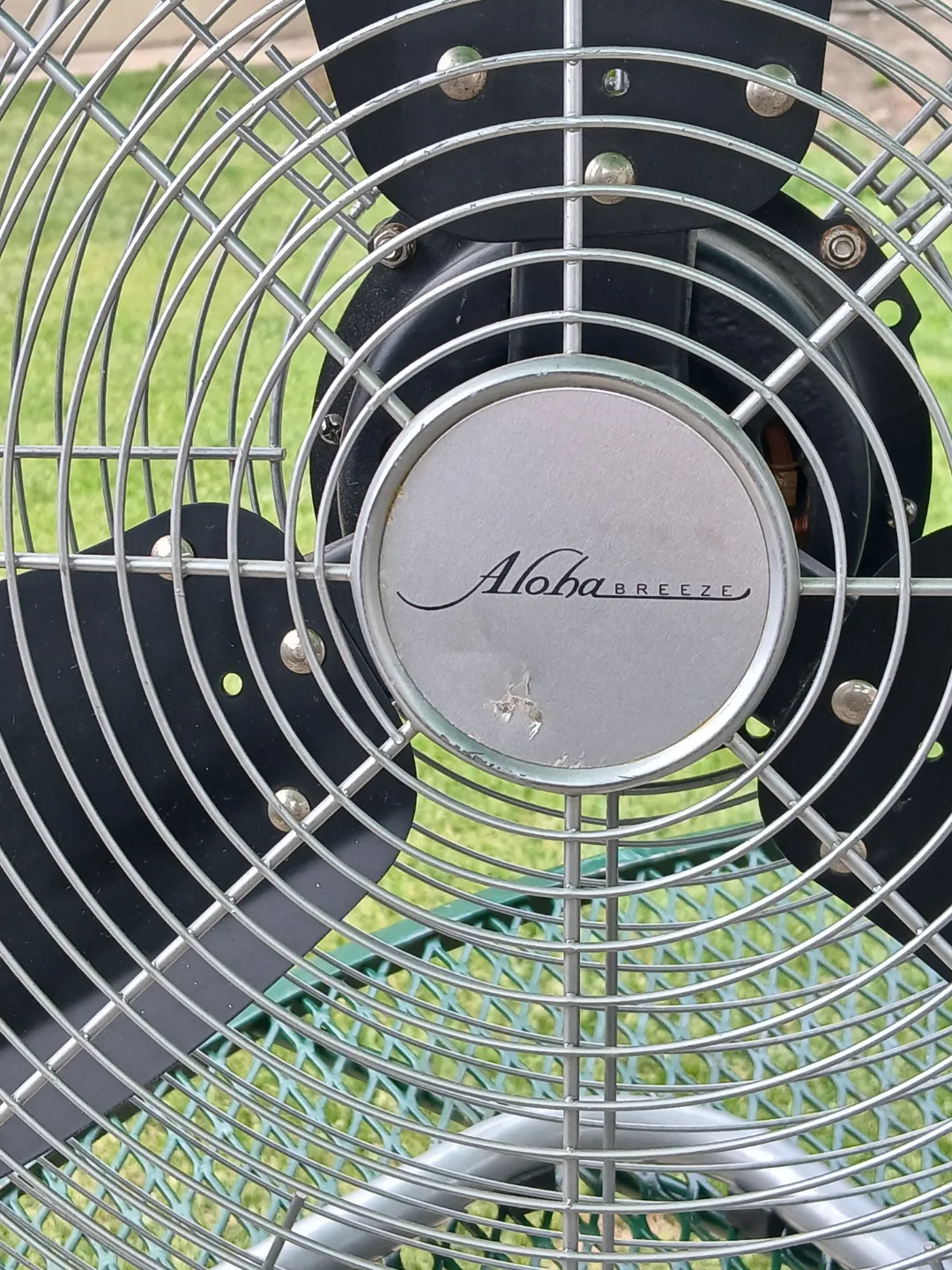 Aloha Breeze 20"  High-Velocity Floor Fan thumbnail