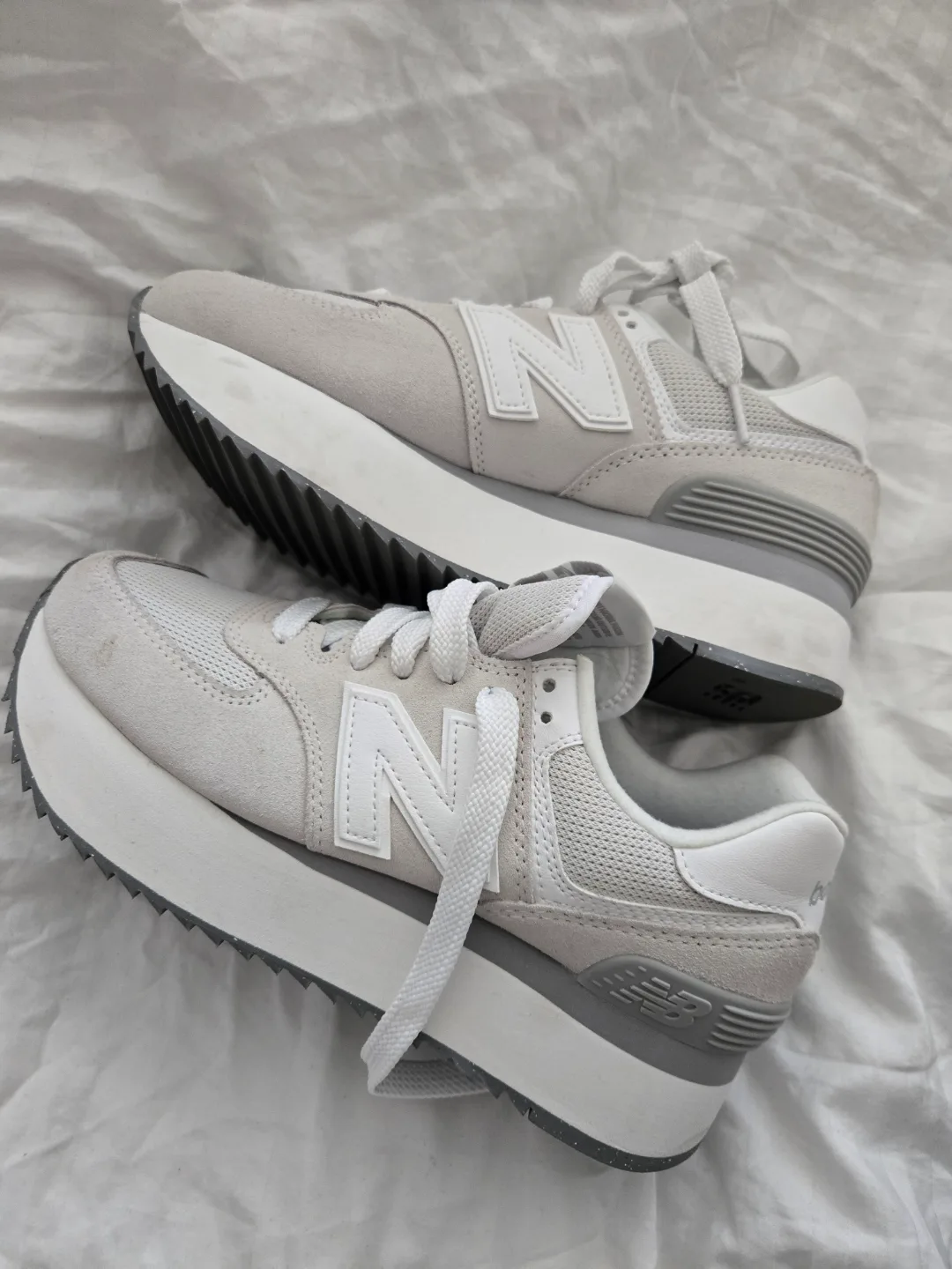 New Balance 574 Platform Sneakers - Women's Size 8.5 thumbnail
