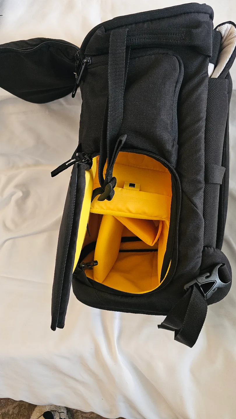 Kata 3N1 22DL Camera/Tablet bag image indicator(2)