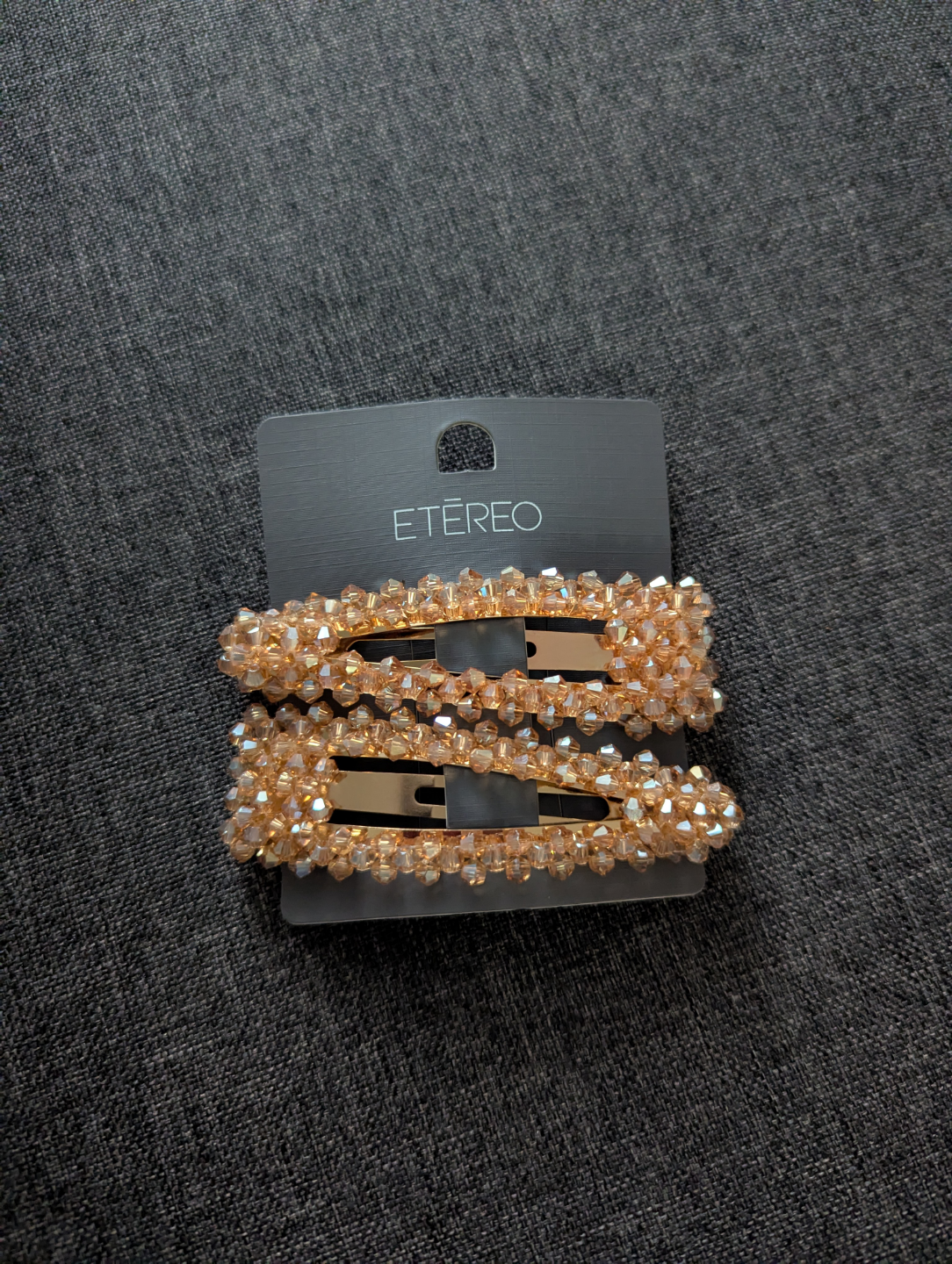 ETEREO Beaded Hair Clips