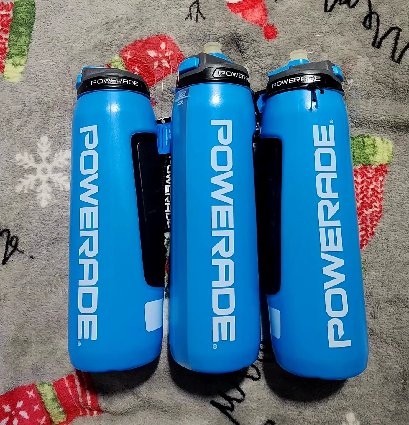 Powerade Water Bottles BN thumbnail