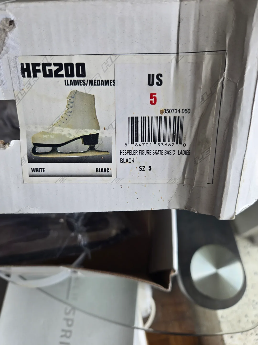 Women's Hespeler Figure Skates - Size 5 fits like 6 image indicator(2)