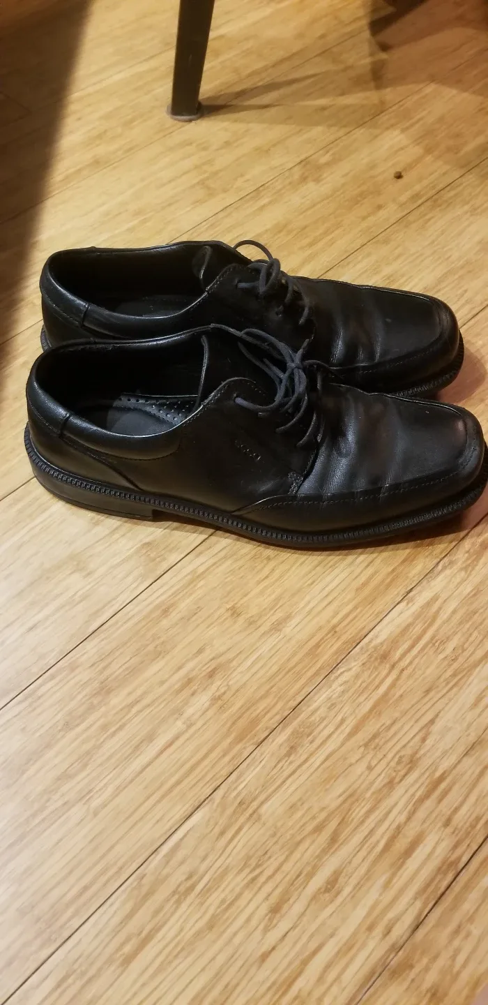 Men's Ecco Black Leather Dress Shoes - Sz 45 image indicator(2)