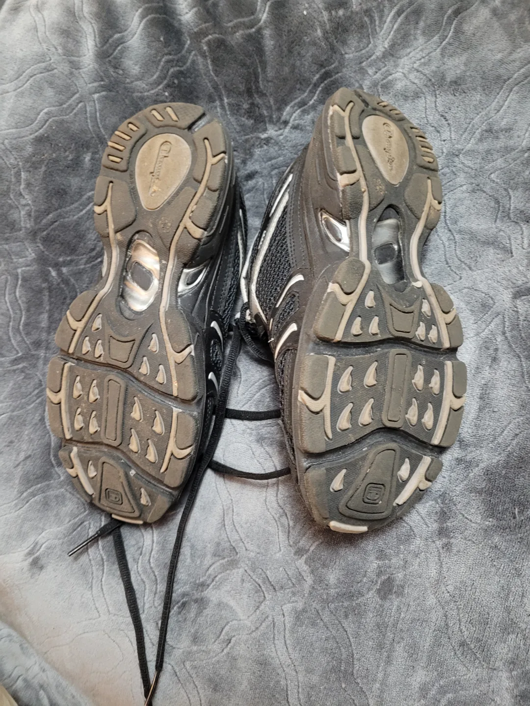 Champion Womens' Size 6.5 Black Running Shoes image indicator(4)