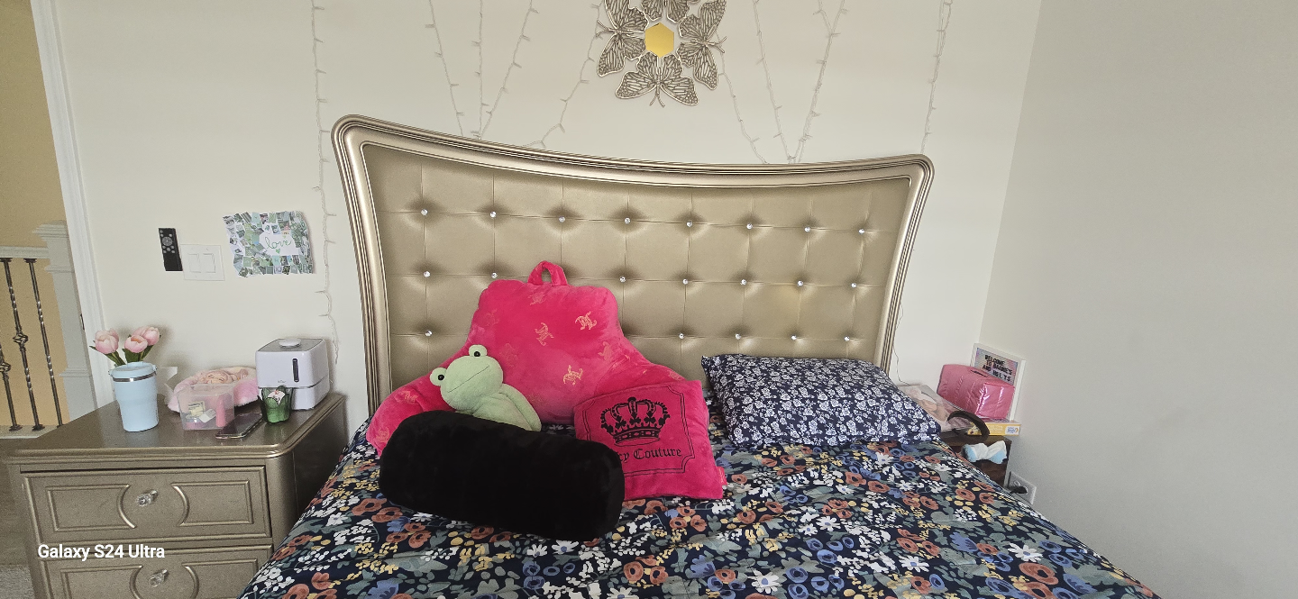 king Size Upholstered Headboard and side drawer and mattress